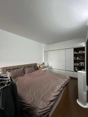 chính chủ bán căn 2n2vs homeland giá 4,18 tỷ tầng đẹp hướng mát