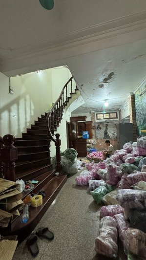 bán nhà phố hồng hà, hoàn kiếm - lô góc - phân lô ô tô tránh - cạnh chợ long biên - kinh doanh đỉnh