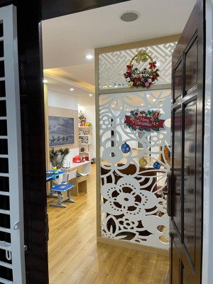 chính chủ bán cc times tower lê văn lương, 12 tỷ, 128m2, 3pn, 2wc, full nội thất, q. thanh xuân, hn