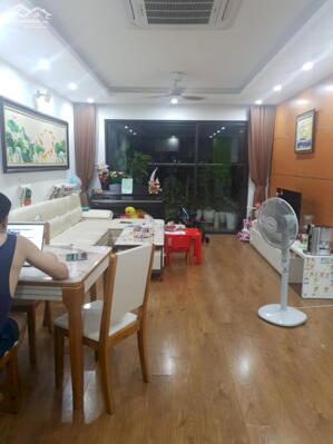 Chính chủ gửi bán CT15 Green Park Việt Hưng 102m2 3pn full đồ đẹp giá 6.85 tỷ.