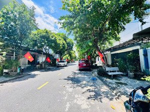 bán đất lưu trùng dương sạch đẹp trục thông thẳng ra đại lộ võ chí công