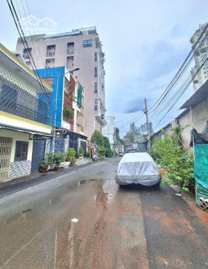 bán nhà mt kinh doanh đường 20m, lý phục man q7 + diện tích: 4 x 22m, giá 11.2 tỷ