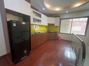 bán nhà võng thị - lõi tây hồ - ô tô đỗ cổng - khách chỉ xách vali về ở