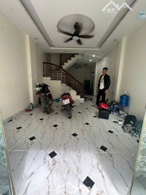 cho thuê nr 89,5m2 tại đường an thượng, hoài đức, hà nội chỉ với 33 triệu