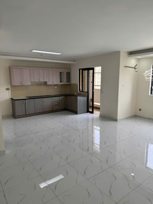 bán 145m2 3pn3wc 3,750tỷ nhà trống đang ngăn phòng cho thuê tại đức khải dành cho khách đầu tư thuê