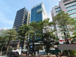 toà building trung hoà dt 100m2x9t mt 7m, thang máy, pccc, mặt phố, vỉa hè đá bóng, dt 200tr/th