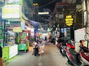 căn góc kinh doanh hẻm ô tô đường hùng vương nha trang - ngay phố đi bộ chợ đêm giá chỉ 14,8 tỷ