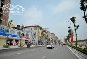 Bán nhà ngõ phố Lê Trọng Tấn. Diện tích 50m2 x 5 tầng, có thang máy, giá 19,5 tỷ,