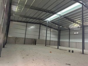 cho thuê kho xưởng 750m2 gần đường lê văn thịnh, bình trưng đông, quận 2