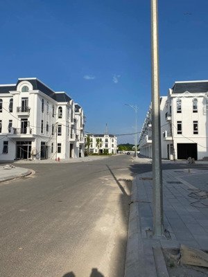 bán nhà mặt phố 6,6 tỷ, 130m2 tại crown villas, gia sàng, thái nguyên, giá tốt