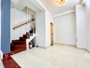 bán nr 4pn, 4wc, 32m2 tại bình hưng hòa a, 4,4 tỷ, bình tân, hcm hot!