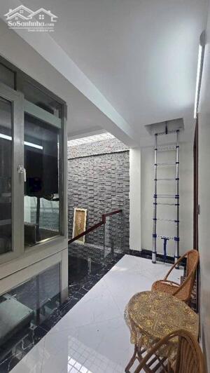 BIỆT THỰ ĐẲNG CẤP PHỐ VIP, PHÂN LÔ LÂM HẠ 105M, 5T, MT8M, THANG MÁY, Ô TÔ TRÁNH.