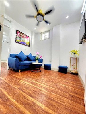 cần bán căn hộ ccmn phố vũ tông phan, khương trung, 35m2, ngõ thông, nông, gần phố, ngã tư sở,..