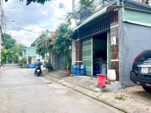 Nhà 2 tầng ngang 5m 3PN - Khu phân lô đường số 10 10 LINH XUÂN TPHCM Chỉ 4.15 TỶ còn TL.