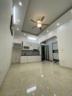 trần khát chân, hbt_ 33m x 4 tầng _ gần phố, gần hồ gươm, nhà mới đẹp, sổ vuông đét