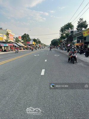 vib bán 150m2 đất mtđ dj5 kcn mỹ phước 3 giá 950tr nối dài ra vành đai 4, full thổ đường 16m, sr