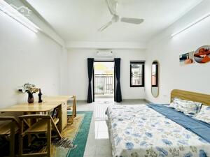 cho thuê căn hộ full nội thất 22 trung kính , yên hòa, oto đỗ