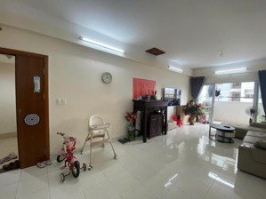 căn hộ chung cư hvqp ban công hướng nam cần tìm chủ mới