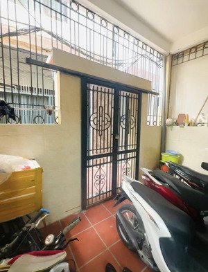 bán nhà láng hạ đống đa dt 57m x 3t x mt 4,5m giá 13,6 tỷ có thương lượng