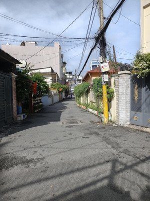 nhà đẹp hẻm xe hơi, hoàng hoa thám bình thạnh, 38.6m2 x 3.8m x 1 trệt 2 lầu chỉ 5.2 tỉ