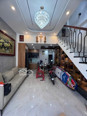 gấp bán nhà đẹp tiểu la - hoà cường bắc - hải châu