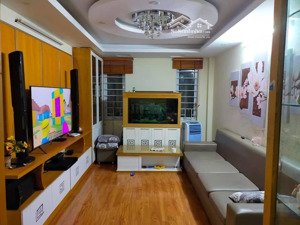 bán nhà trung văn.40m2.xây 4 tầng.5 phòng ngủ.full nội thất.cách 10 mét ra ô tô.giá chỉ 7tỷ99