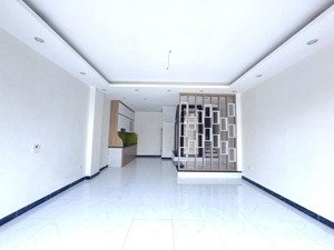 nhà đẹp tại lĩnh nam - hoàng mai - 40m - 6 tầng - thang máy nhập - 10m ra ô tô - chỉ 6.8 tỷ !