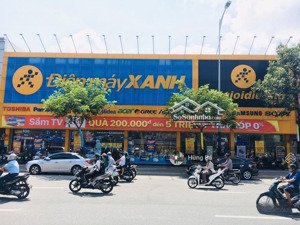 siêu đẹp! bán nhà mặt tiền chế lan viên - dt: 18.5 x 55m. nhà cấp 4 - hđt: 170 triệu. giá 70 tỷ