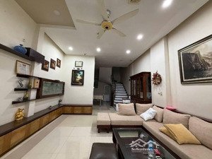 bán nhà mặt phố lý thường kiệt-phân lô vỉa hè-ô tô vào nhà - k.doanh-5 tầng - mt 4.7m, giá 17,5 tỷ