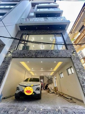 hiếm 1 căn duy nhất lô góc ngõ thông , oto vào thang máy ,đối diện tttm aoen nhỉnh 11 tỷ