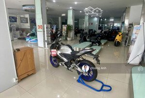 cho thuê showroom có sẵn 3 tầng, mặt tiền đường 23/10 nha trang, vào hoạt động ngay