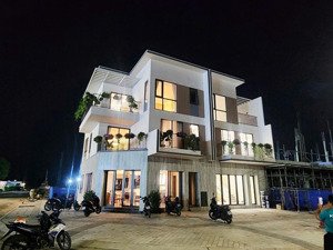 bán shophouse 75m2, 3pn, 3wc, chỉ với 3,8 tỷ tại đường d5, hòa phú, thủ dầu một, bình dương