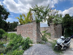 bán đất tặng móng nhà tại trung tâm thị trấn diên khánh. vị trí đẹp gần sông cái nha trang