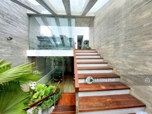 ngộp bank bán gấp 210m2 mặt tiền nguyễn hữu thọ - 1 hầm 3 tầng cho thuê 50 triệu - giá sập 17,5 tỷ