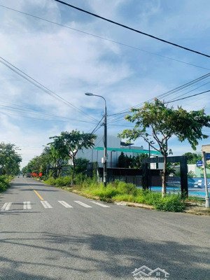 bán đất ngay cầu khuê đông đường 7m5 sát võ chí công