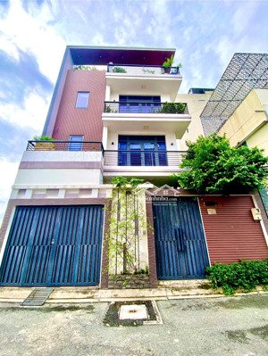 bán biệt thự xe hơi an phú đông, dt: 9x13m. (117m2) trệt 2 lầu st. 4pn,5wc, gara ô tô, view sông sg
