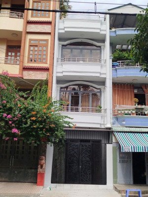 bán nhà đường số 74 q6 (4x17m) 4 tầng. chỉ 11,2 tỷ