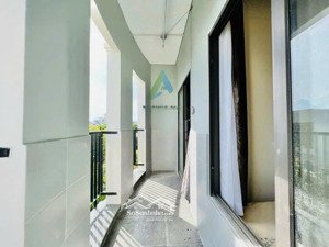 siêu hiếm - toà căn hộ 6 tầng thang máy - mặt tiền đường dương tử giang - kđt vip nam việt á