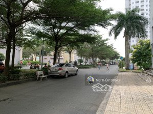 căn góc 60 mét vuông có 2 phòng ngủ tại hqc plaza giá 1 tỷ 150 triệu. đt 