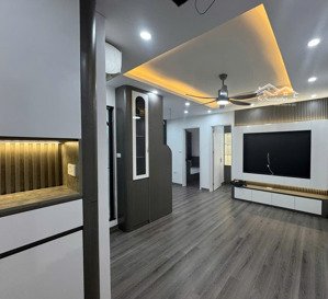 chính chủ gửi bán nhanh căn góc đẹp giá chỉ 4.1x(tỷ) toà new house, kđt xa la, hà đông: 