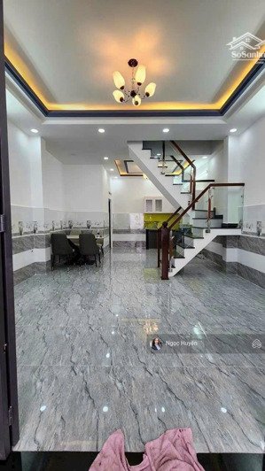 cực phẩm - nhà 2 tầng - hxh - gần gigamall - phạm văn đồng - dt: 80m2 giá 5,5 tỷ