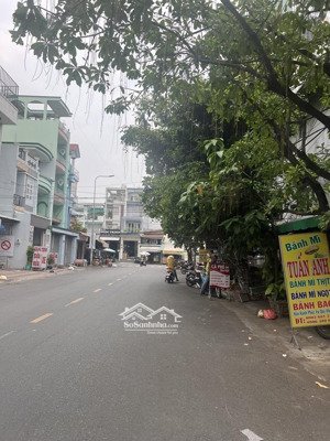 bán nhà mới an lạc sát võ văn kiệt ngang khủng 8m 4 tầng đường 12m hơn 11 tỷ