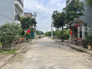 duy nhất 1 lô 52m đấu giá x2 lại yên. không lỗi phong thuỷ giá hợp lý đầu tư là thắng