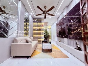 lô góc 38m2 5t nhỉnh 7 tỷ phố 8/3 quỳnh mai trung quận hai bà trưng