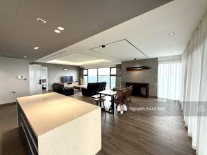 bán siêu phẩm căn hộ 200m2 + park premium ecopark thang máy riêng full nội thất, giá 15,2 tỷ