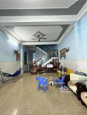 sót lại 1 căn 2 tầng mt hà kỳ ngộ, 200m ra biển, sát 2 tòa cc vương thừa vũ, 93 m2 giá 19 tỷ