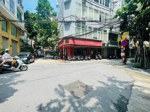 bán nhà phố hoàng cầu , vị trí vàng , kinh doanh thuận tiện , nhà đẹp 