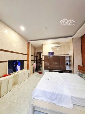 bán nhà phú nhuận nhà 2 mặt tiền đường hoa 134m 5 tầng thang máy 42 tỷ