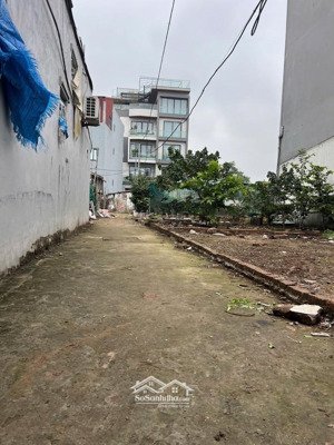 bán mảnh đất 40m2 mặt tiền 6m ngay gần chợ tại kiêu kỵ