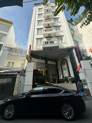 nhỉnh 50 tỷ bán khách sạn 37 phòng tại đường nguyễn thái bình, tân bình